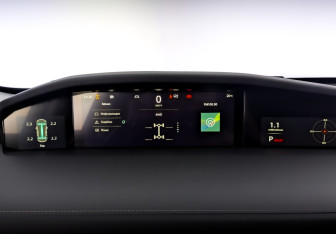 Подержанный автомобиль Changan UNI-K 2024 года (13 фото)