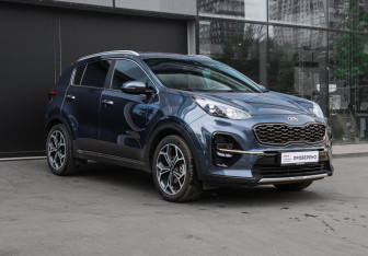 Подержанный автомобиль Kia Sportage 2018 года (3 фото)