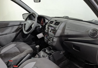 Подержанный автомобиль LADA (ВАЗ) Granta Wagon 2023 года (13 фото)