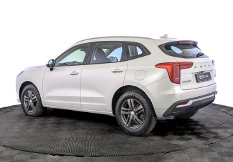 Подержанный автомобиль Haval Jolion 2023 года (7 фото)