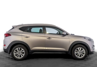 Подержанный автомобиль Hyundai Tucson 2018 года (4 фото)