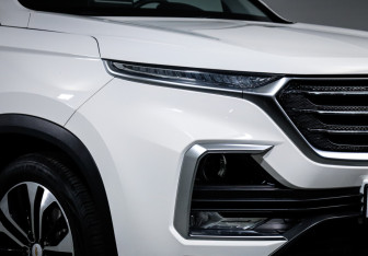 Подержанный автомобиль Chevrolet Captiva 2022 года (16 фото)