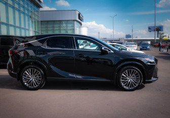 Новый Lexus RX 2025 (4 фото)