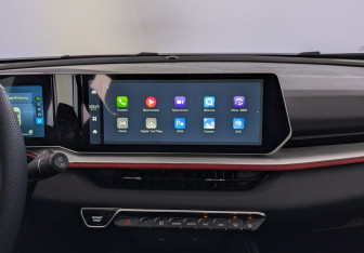 Подержанный автомобиль Geely Coolray 2024 года (15 фото)