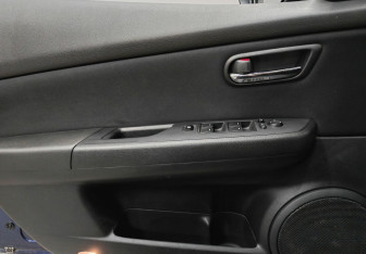 Подержанный автомобиль Mazda 6 Sedan 2010 года (15 фото)