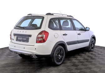 Подержанный автомобиль LADA (ВАЗ) Granta Wagon 2023 года (5 фото)