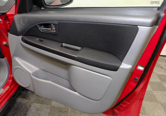 Подержанный автомобиль Suzuki SX4 Hatchback 2012 года (24 фото)