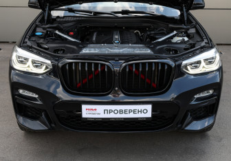 Подержанный автомобиль BMW X3 2019 года (9 фото)