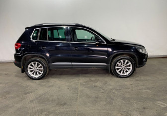 Подержанный автомобиль Volkswagen Tiguan 2011 года (7 фото)