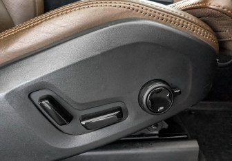 Подержанный автомобиль Volvo XC90 2019 года (30 фото)