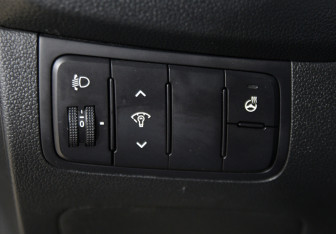 Подержанный автомобиль Kia Ceed Hatchback 2014 года (15 фото)
