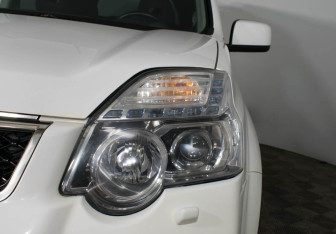 Подержанный автомобиль Nissan X-Trail 2014 года (7 фото)