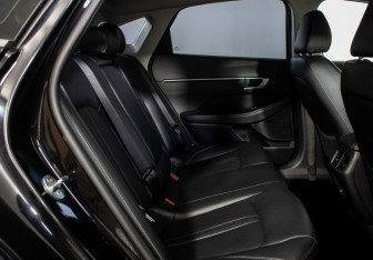 Подержанный автомобиль Hyundai Sonata 2022 года (9 фото)