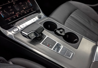 Подержанный автомобиль Audi A6 Sedan 2019 года (27 фото)