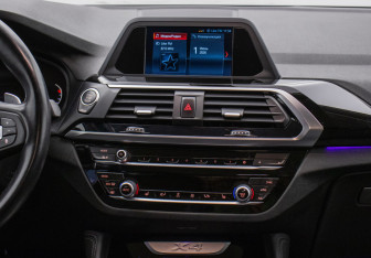 Подержанный автомобиль BMW X4 2019 года (14 фото)