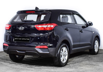 Подержанный автомобиль Hyundai Creta 2019 года (3 фото)