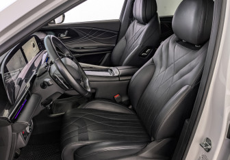 Подержанный автомобиль Exeed RX 2023 года (20 фото)