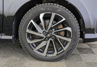 Подержанный автомобиль LADA (ВАЗ) Granta Sedan 2024 года (12 фото)