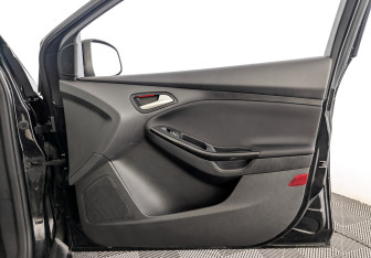 Подержанный автомобиль Ford Focus Wagon 2019 года (24 фото)