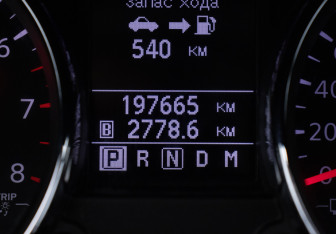 Подержанный автомобиль Nissan Qashqai+2 2012 года (11 фото)