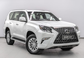 Подержанный автомобиль Lexus GX 2022 года (3 фото)