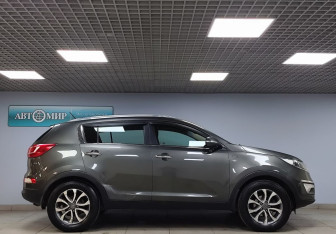 Подержанный автомобиль Kia Sportage 2012 года (4 фото)