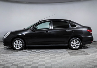Подержанный автомобиль Nissan Almera Sedan 2015 года (8 фото)