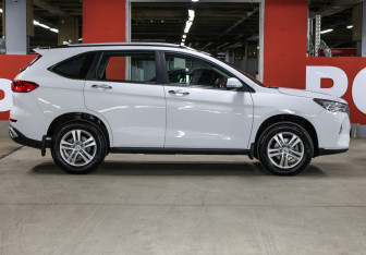 Подержанный автомобиль Haval M6 2024 года (4 фото)