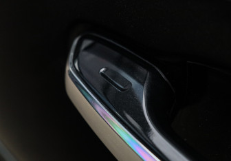 Подержанный автомобиль Lexus LX 2017 года (26 фото)