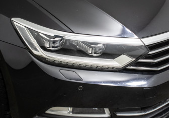 Подержанный автомобиль Volkswagen Passat Sedan 2017 года (17 фото)