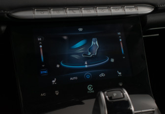 Подержанный автомобиль Chery Tiggo 8 Pro Max 2022 года (15 фото)