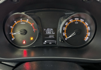 Подержанный автомобиль LADA (ВАЗ) Granta Sedan 2022 года (13 фото)