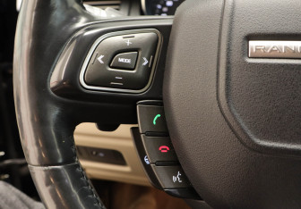 Подержанный автомобиль Land Rover Range Rover Evoque 2015 года (11 фото)