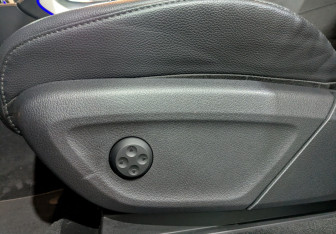 Подержанный автомобиль Mercedes-Benz GLE 2021 года (27 фото)