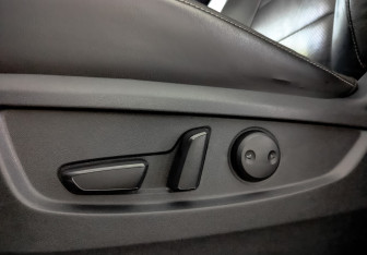 Подержанный автомобиль Infiniti QX50 2019 года (29 фото)