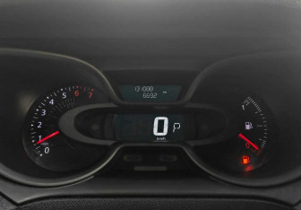 Подержанный автомобиль Renault Kaptur 2018 года (13 фото)