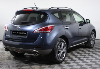 Подержанный автомобиль Nissan Murano Suv 2014 года (3 фото)