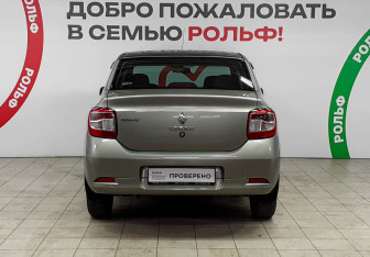 Подержанный автомобиль Renault Logan Sedan 2016 года (5 фото)