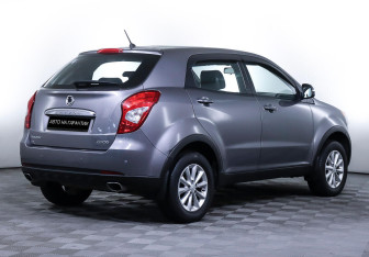 Подержанный автомобиль SsangYong Actyon 2014 года (5 фото)