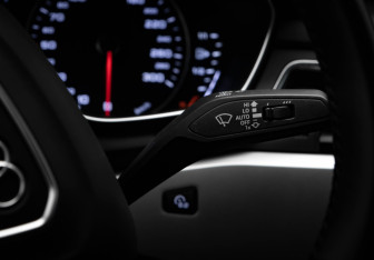 Подержанный автомобиль Audi A4 Sedan 2018 года (16 фото)