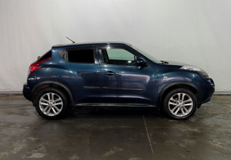 Подержанный автомобиль Nissan Juke 2012 года (8 фото)