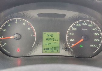 Подержанный автомобиль LADA (ВАЗ) Granta Liftback 2014 года (12 фото)