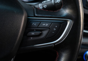 Подержанный автомобиль Chevrolet Orlando 2020 года (20 фото)