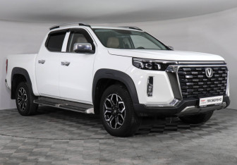 Подержанный автомобиль Changan Hunter Plus 2023 года (3 фото)