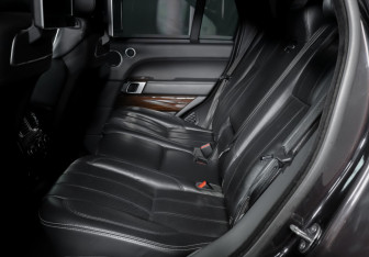 Подержанный автомобиль Land Rover Range Rover 2015 года (10 фото)