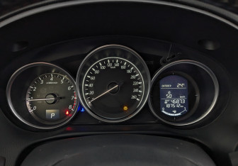 Подержанный автомобиль Mazda CX-5 2016 года (16 фото)