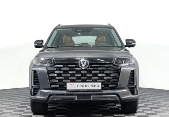 Подержанный автомобиль Changan CS95 2023 года (2 фото)