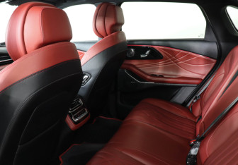 Подержанный автомобиль Exeed RX 2023 года (12 фото)