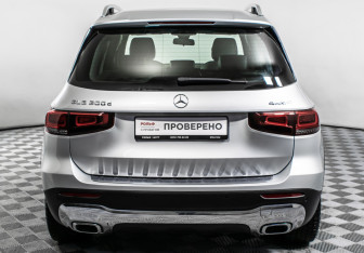 Подержанный автомобиль Mercedes-Benz GLB 2020 года (6 фото)