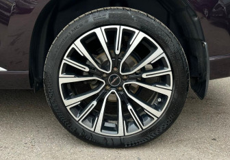 Подержанный автомобиль Exeed VX 2022 года (17 фото)